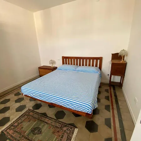 Firefly Bay Flat - Cozy A Few Steps From Maggiore 아파트 *