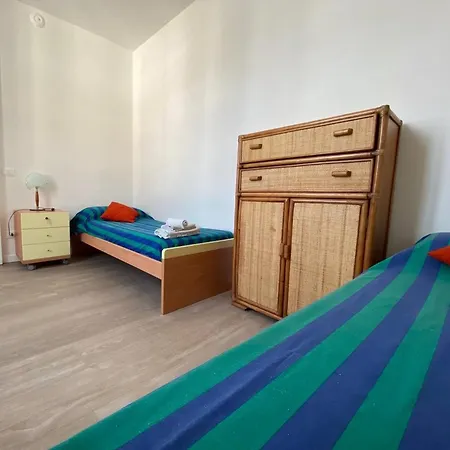 شقة Firefly Bay Flat - Cozy A Few Steps From Maggiore